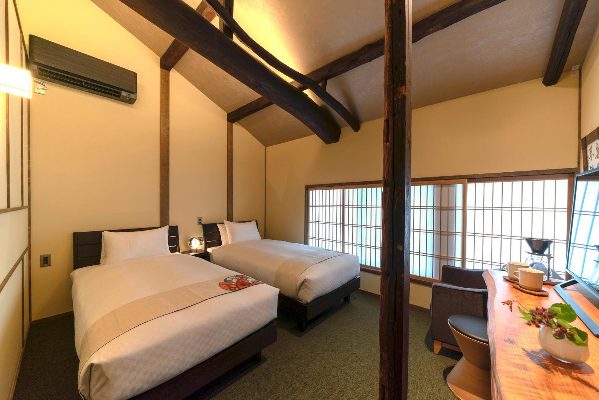 The Machiya Kamiumeya 京都
